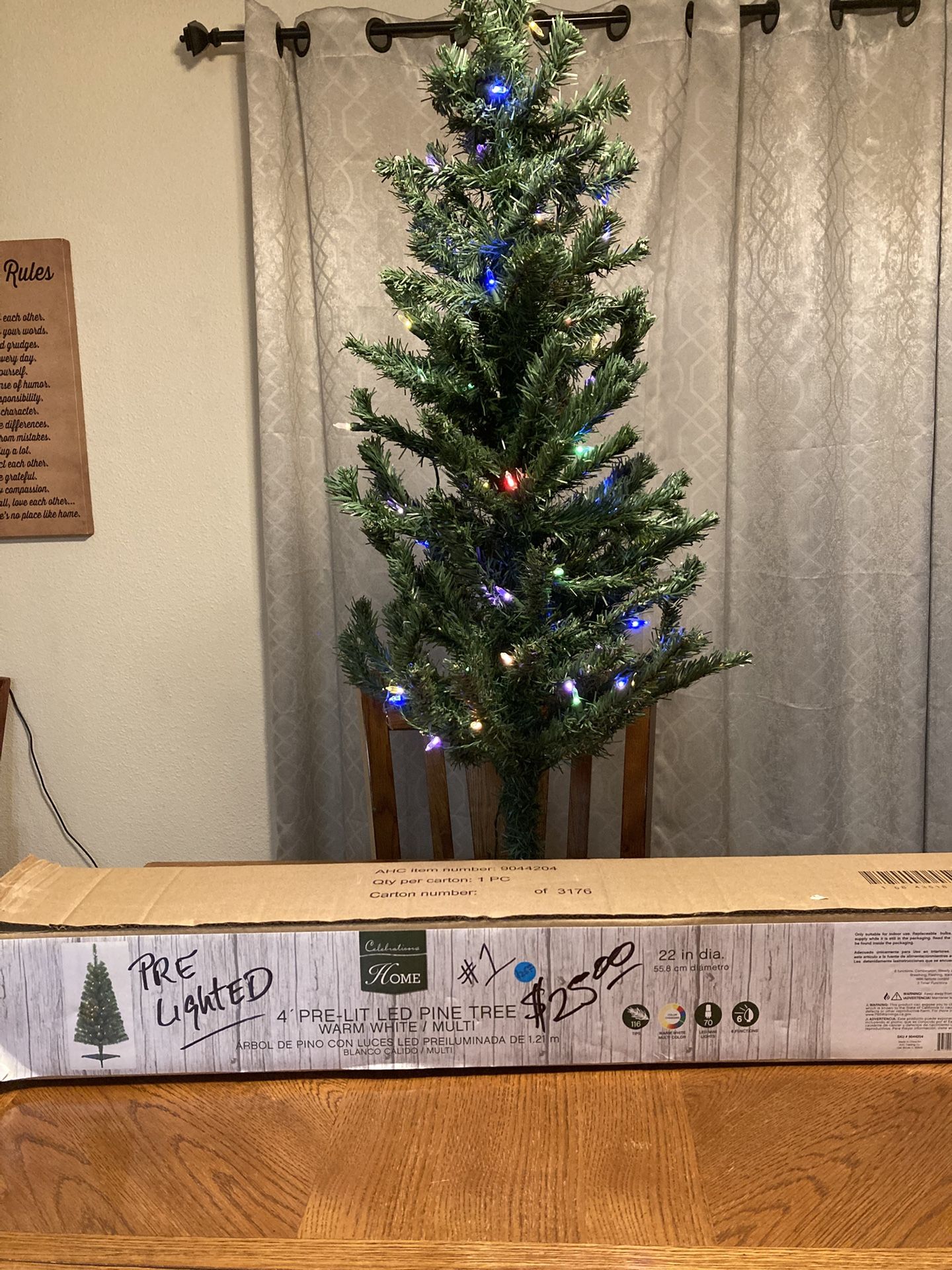 4’ Pre-Lit LED Christmas Tree