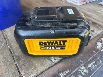 DeWalt 40V Max 4Ah Lithium-Ion Battery