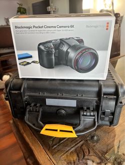 Blackmagic Pocket Cinema Camera 6K with Hard Case