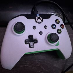 Xbox One Controller - Wired