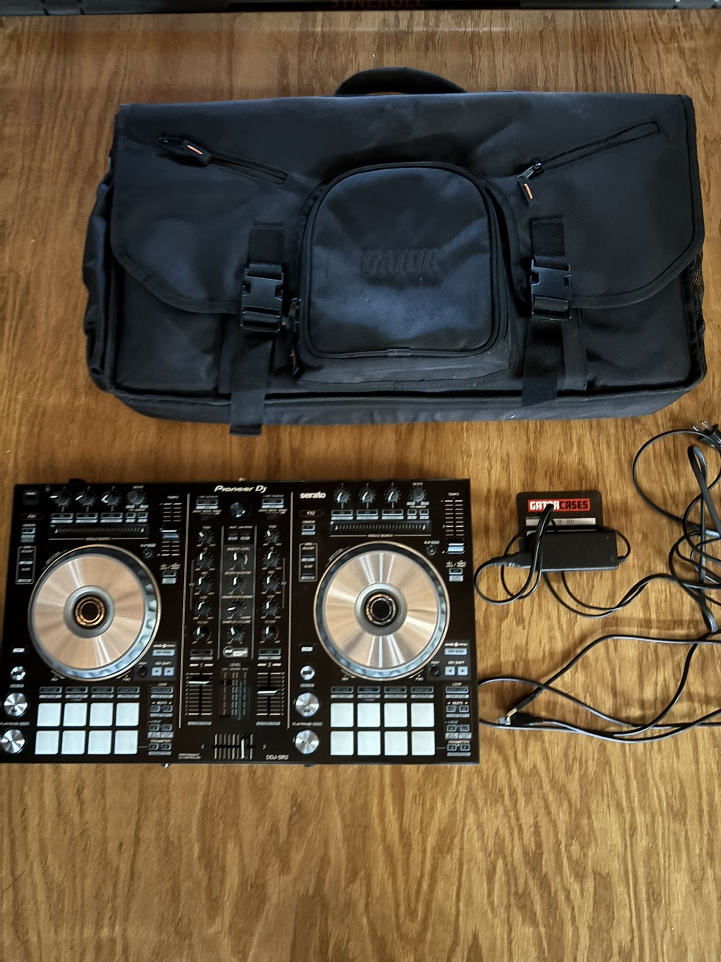 Pioneer DDJ SR2 dj Controller