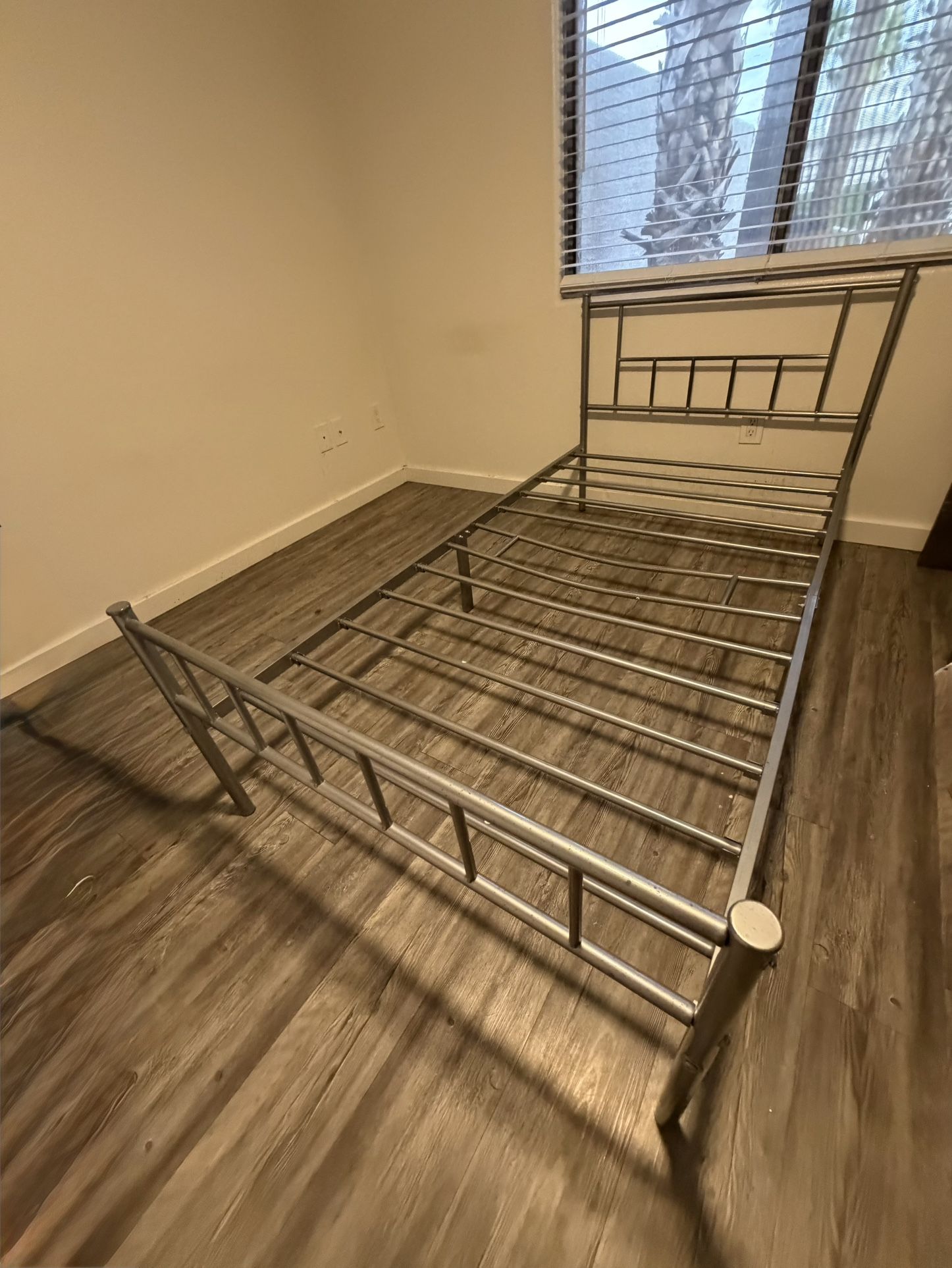 Metal Bed Frame for Sale
