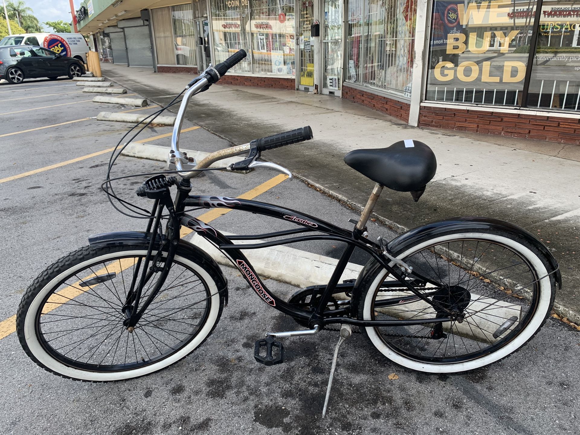 mongoose beach cruiser