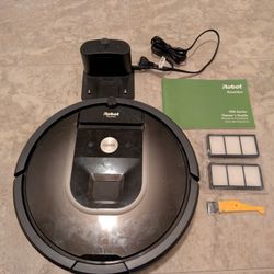 Roomba 980 Vacuum
