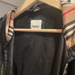 Burberry Jacket Bought 1200 Size Xl 