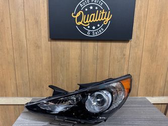 2011 2012 2013 2014 Hyundai Sonata Driver Side Left Side Headlight