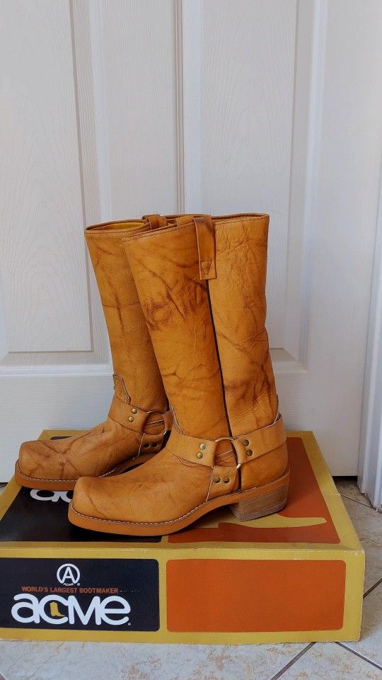 Real Leather Cowboy Boots. Tan Leather Boots