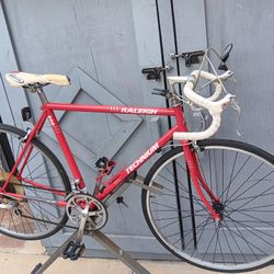 54cm.      Road Bike.       RALEIGH 