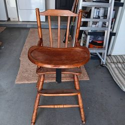 Vintage Oak Hill Baby Highchair