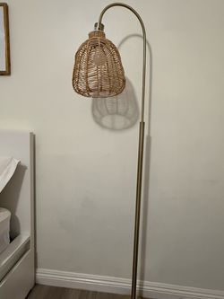 Floor lamp