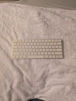 Apple Wireless Keyboard