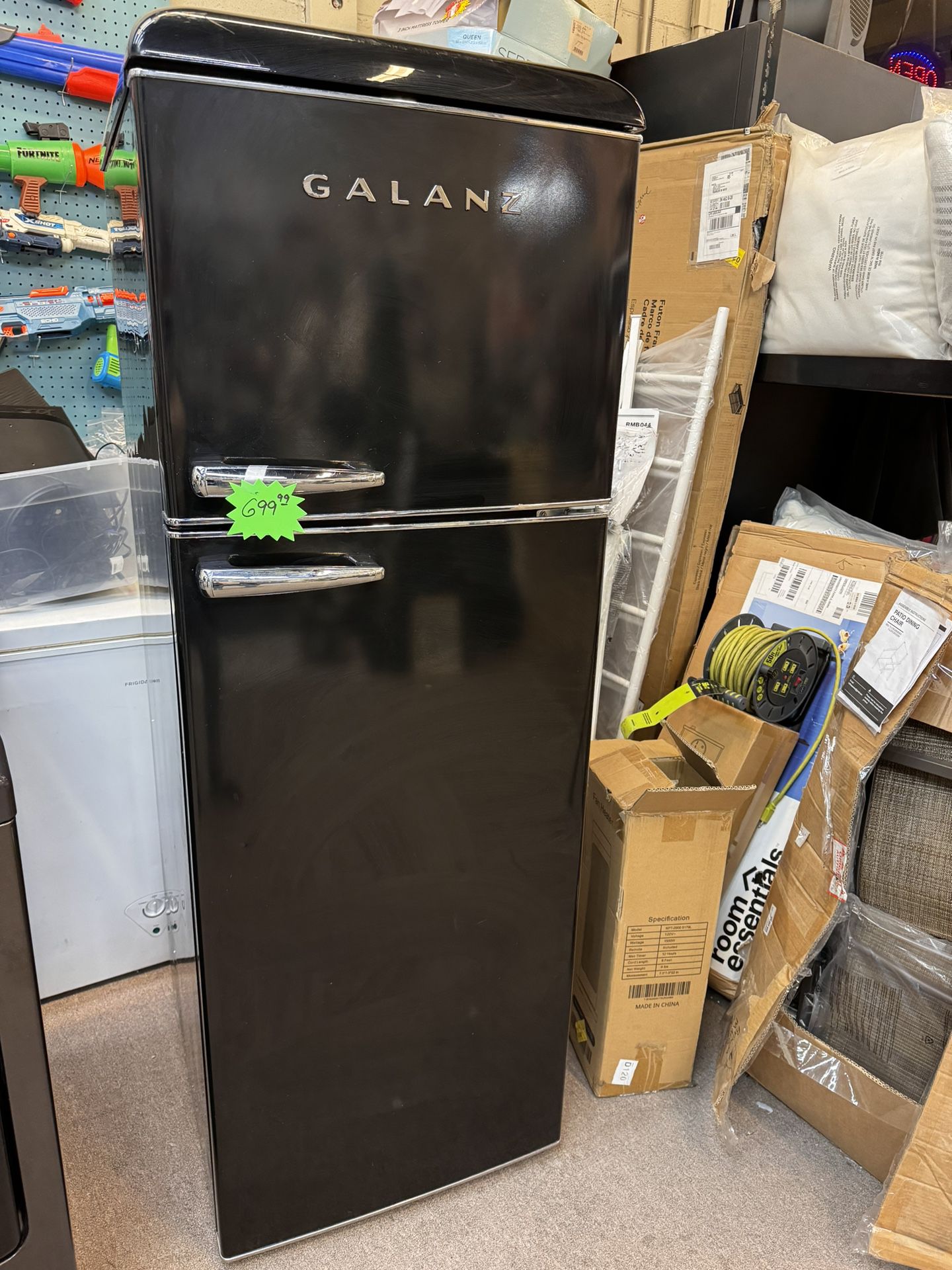 Galanz Fridge Freezer $699