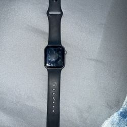 The Apple Watch Series 4 •, Model: (A1975). GPS + Cellular model. 40mm