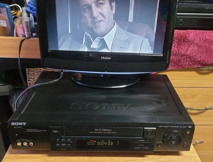 Sony VHS Player
