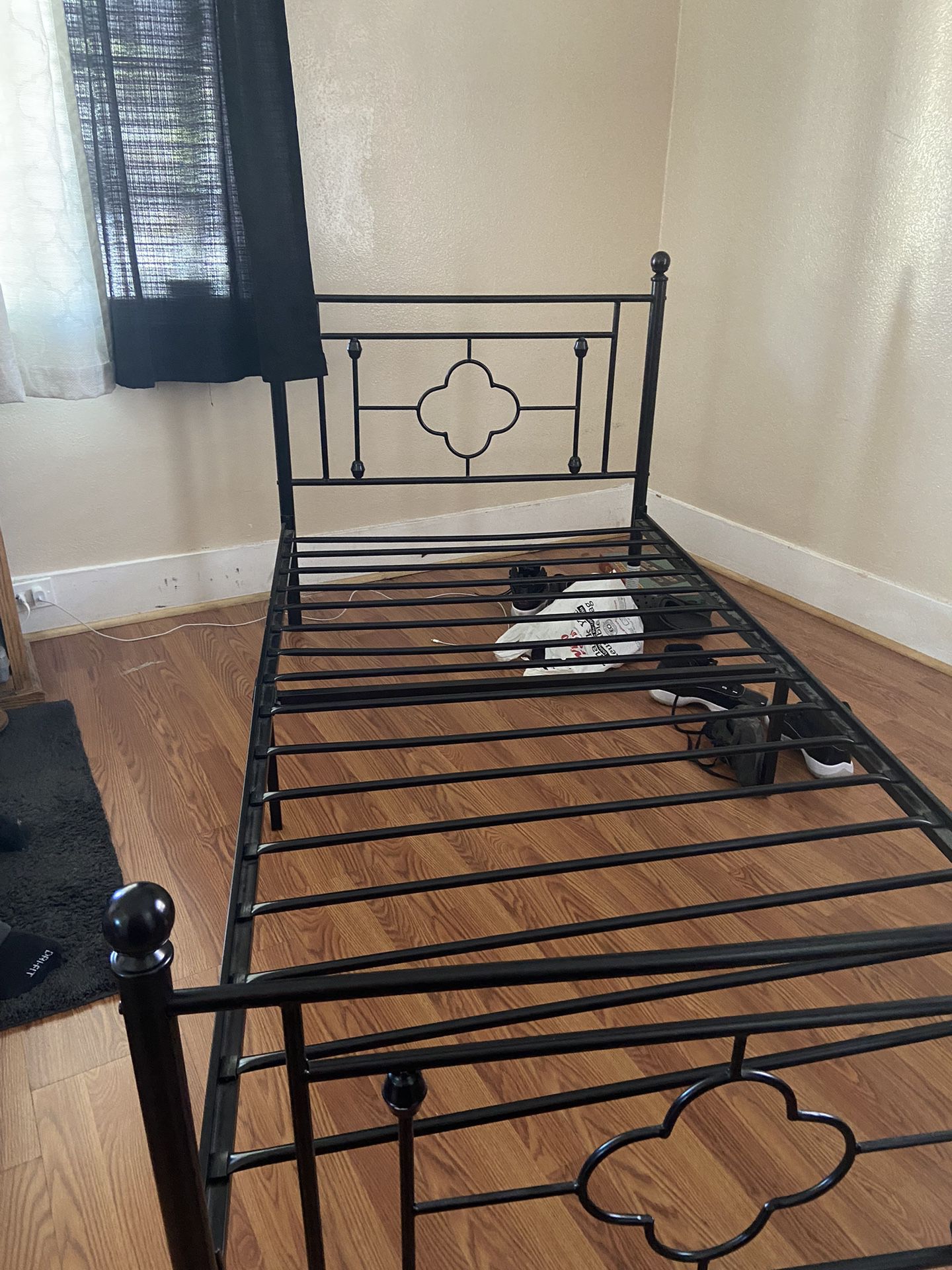 Twin Bed Frame Make An Offer 
