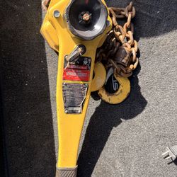 HAUL-MASTER 1-1/2 Ton Lever Manual Chain Hoist