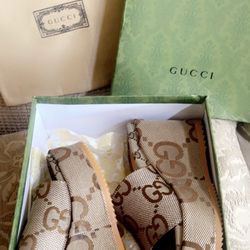Gucci woman’s slide sandal