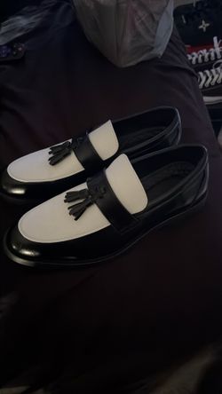 Dress shoes size 8