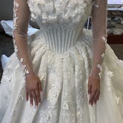 Brand New  Wedding Dress - Never Worn