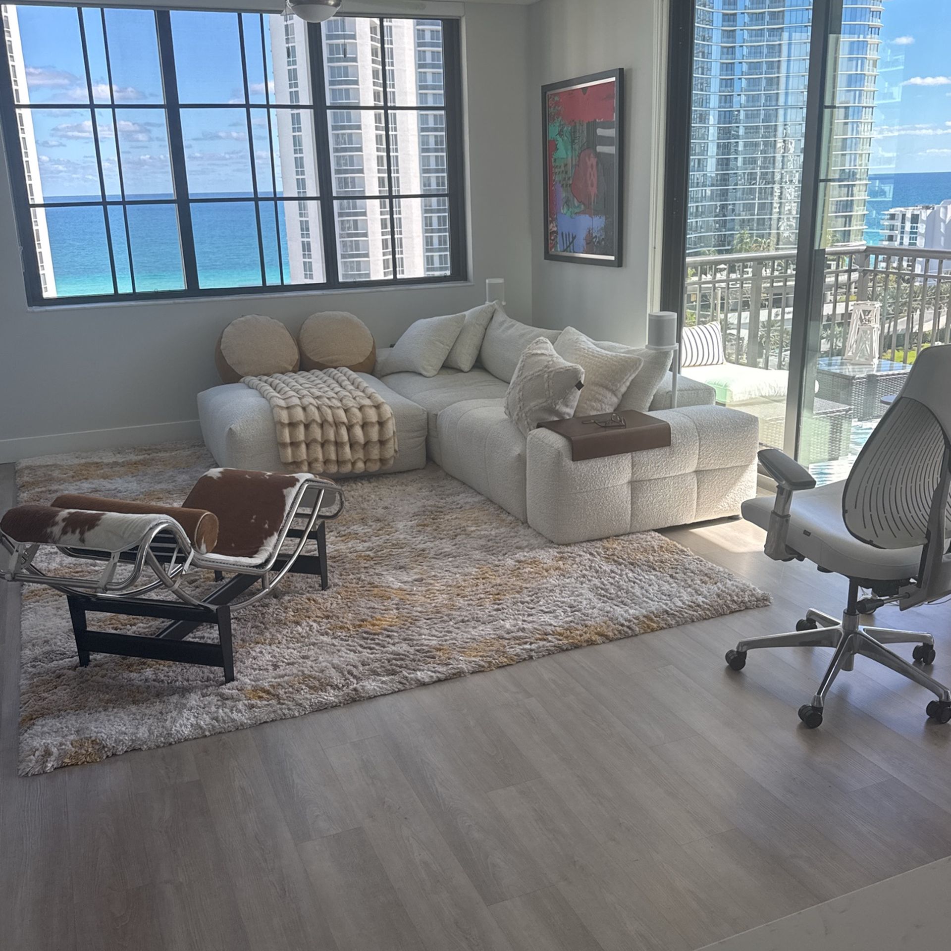 Contemporary Sectional Couch