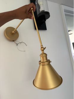 Pair of decorative lights (gold color)
