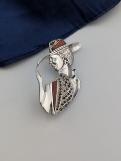Vintage 925 Sterling Silver Carnelian Marcasite Vintage 2" Brooch A Lady Wearing a Fedora Wide Brim Hat
