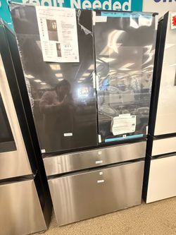 SAMSUNG BESPOKE FRIDGE|FAMILY HUB |ON SALE