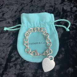 SMALL 6.5" Tiffany Charm Bracelet in Sterling Silver Classic Blank Heart Tag