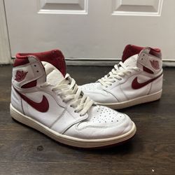 Jordan 1 Metalic Red Size 10.5