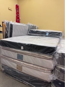 New King Mattress and boxes
