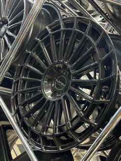 MERCEDES C-CLASS, E-CLASS, AUDI S5 & A6 • 20x9 (5x112) °° Because your luxury German sedan or coupe deserves an aggressive, concave profile instead of