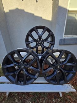 Original Dodge HELLCAT RIMS 3