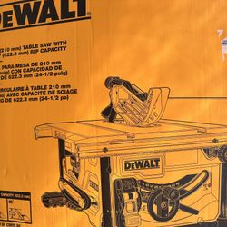 DEWALT 15 Amp Corded 8-1/4 in. Compact Portable Jobsite Tablesaw