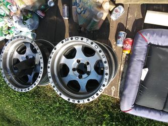 Rims for a ford mustang or Ranger