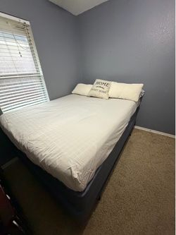 Queen mattress with box spring