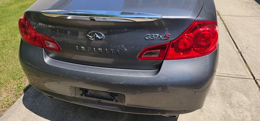 2012 Infiniti G37x