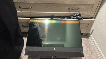 HP Pavilion 24 All-in-One PC