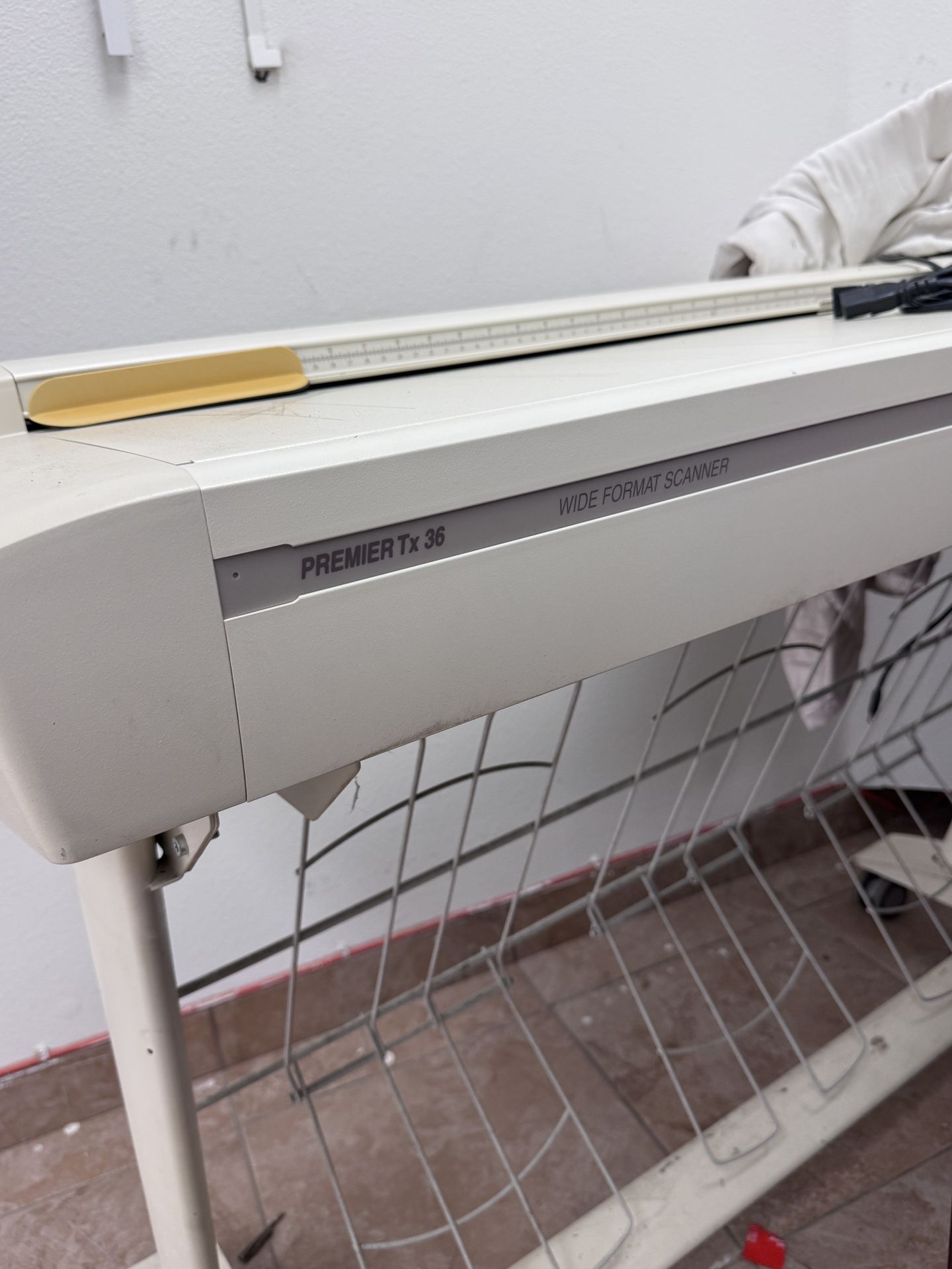 CONTEX  PREMIER TX 36  Wide Format Scanner With Stand low