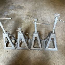 Set of 2 Car Jacks