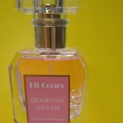 Fit Colors Diamond Dream 30ml Fragance For Women. Sweet Frutal Long Lasting.  It's Goes Crazy