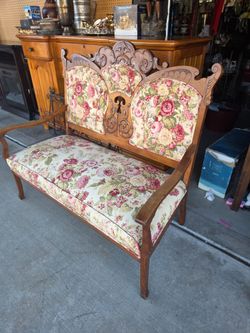 Antique Victorian Carved Wood Floral Settee