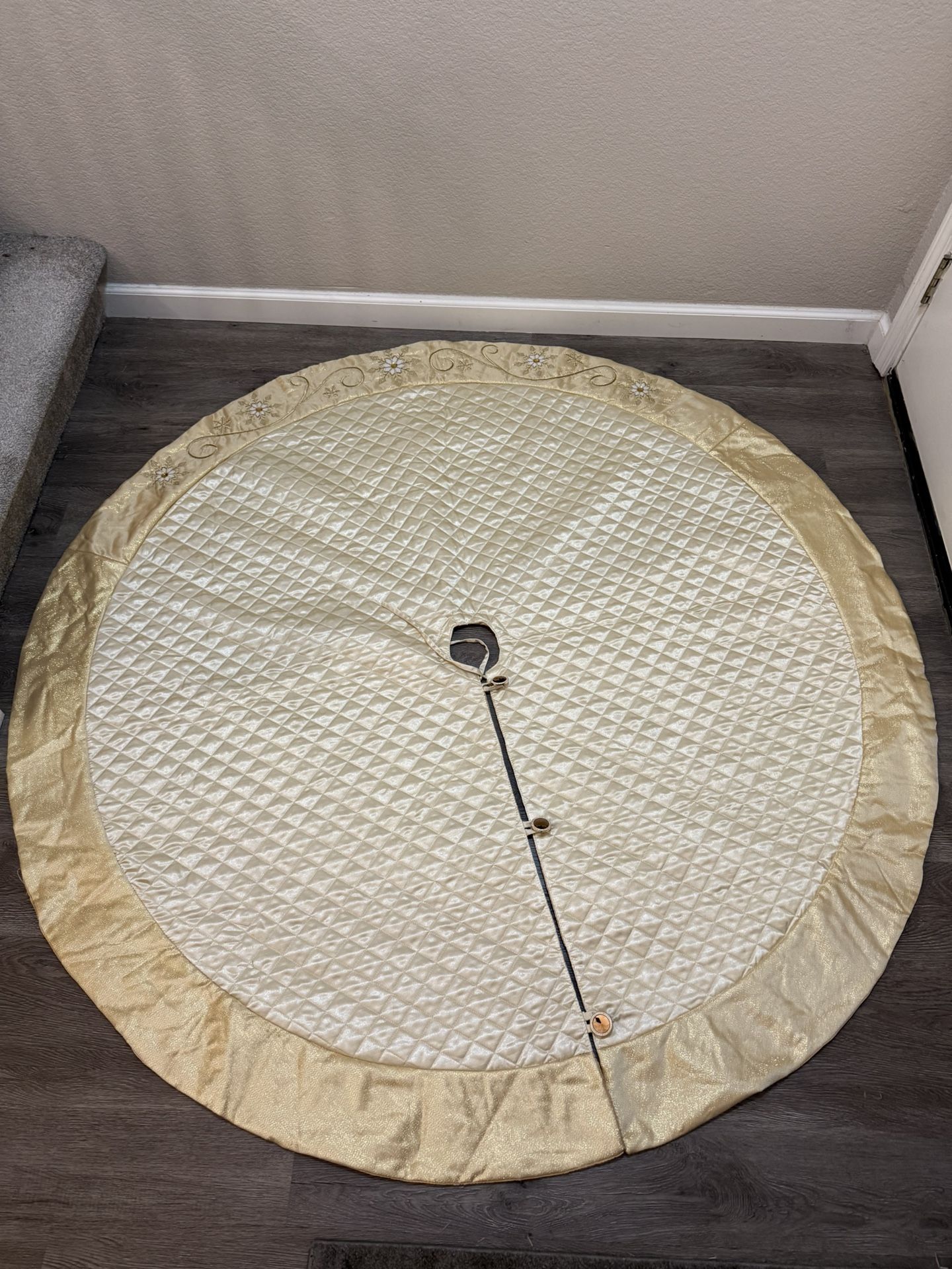 Large 65" rhinestone embellished gold satin tree skirt - like new Price is firm