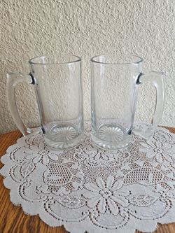 Pair of weighted beer mugs