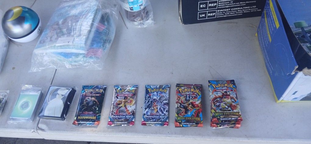 Pokémon Booster Packs