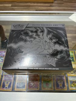 Pokémon TCG Mega Evolution Pitch Black Elite Trainer Box