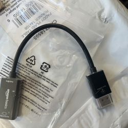 Amazon Basics DisplayPort to HDMI Adapter (4k@30Hz)
