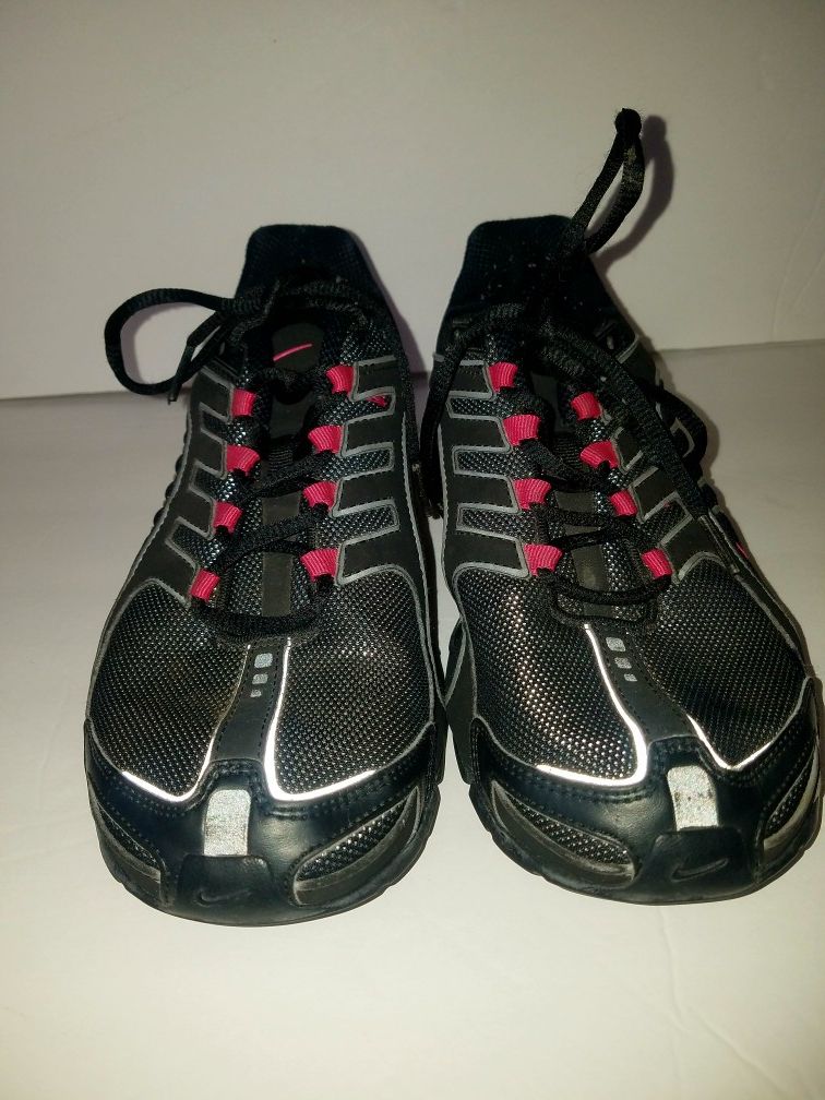 Nike shox navina womens shoes