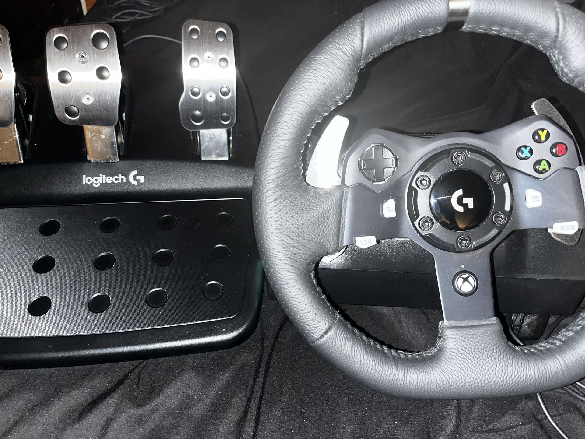 Xbox Logitech Steering Wheel 