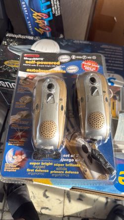 Megabrite self powered radio