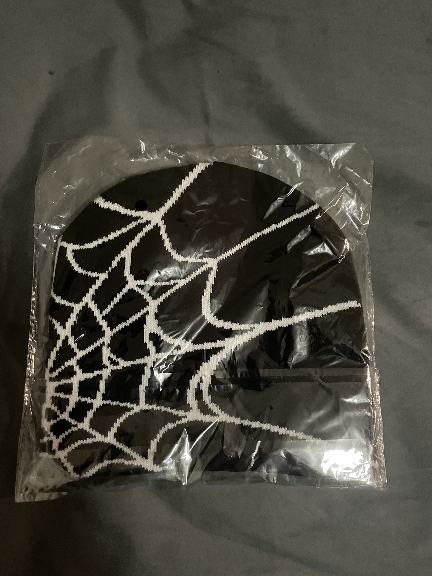 spider wed and too tier beanies